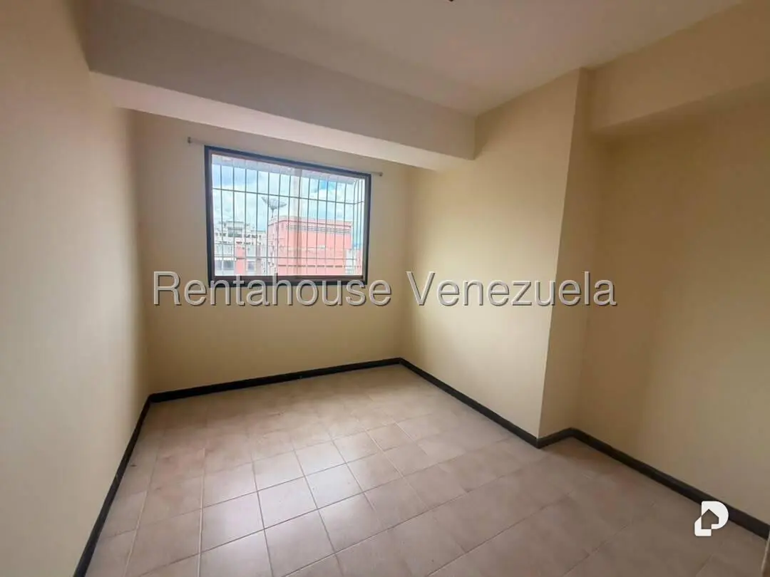 Apartamento en Parroquia La Candelaria, Caracas – 11
