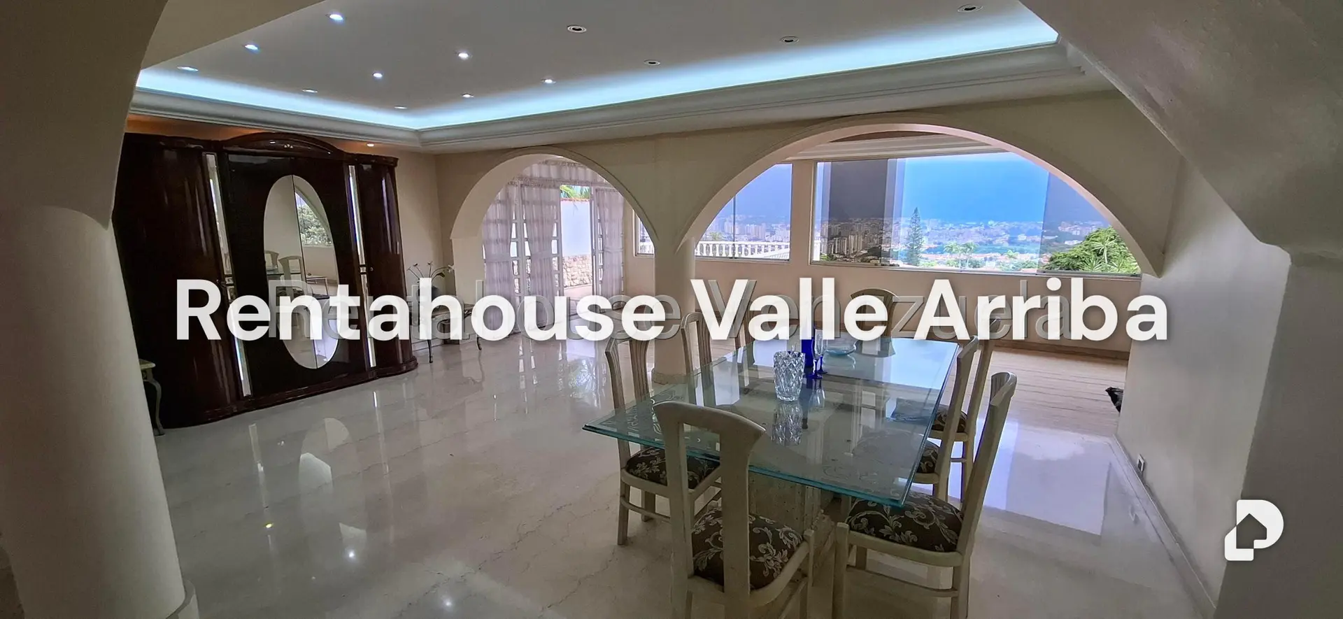 Casa en Macaracuay, Caracas – 30
