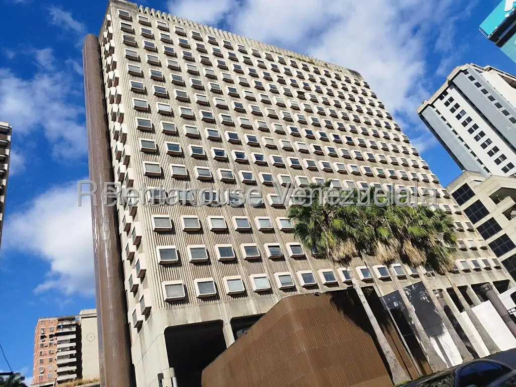 Office in El Recreo, Caracas - 1