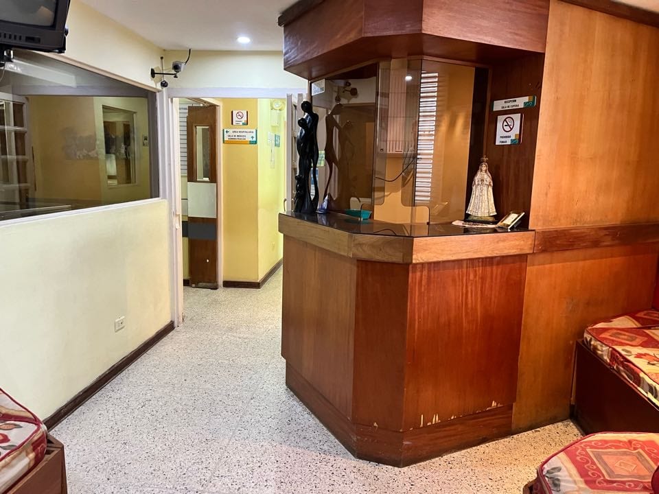 Oficina en Bello Monte, Caracas - 1