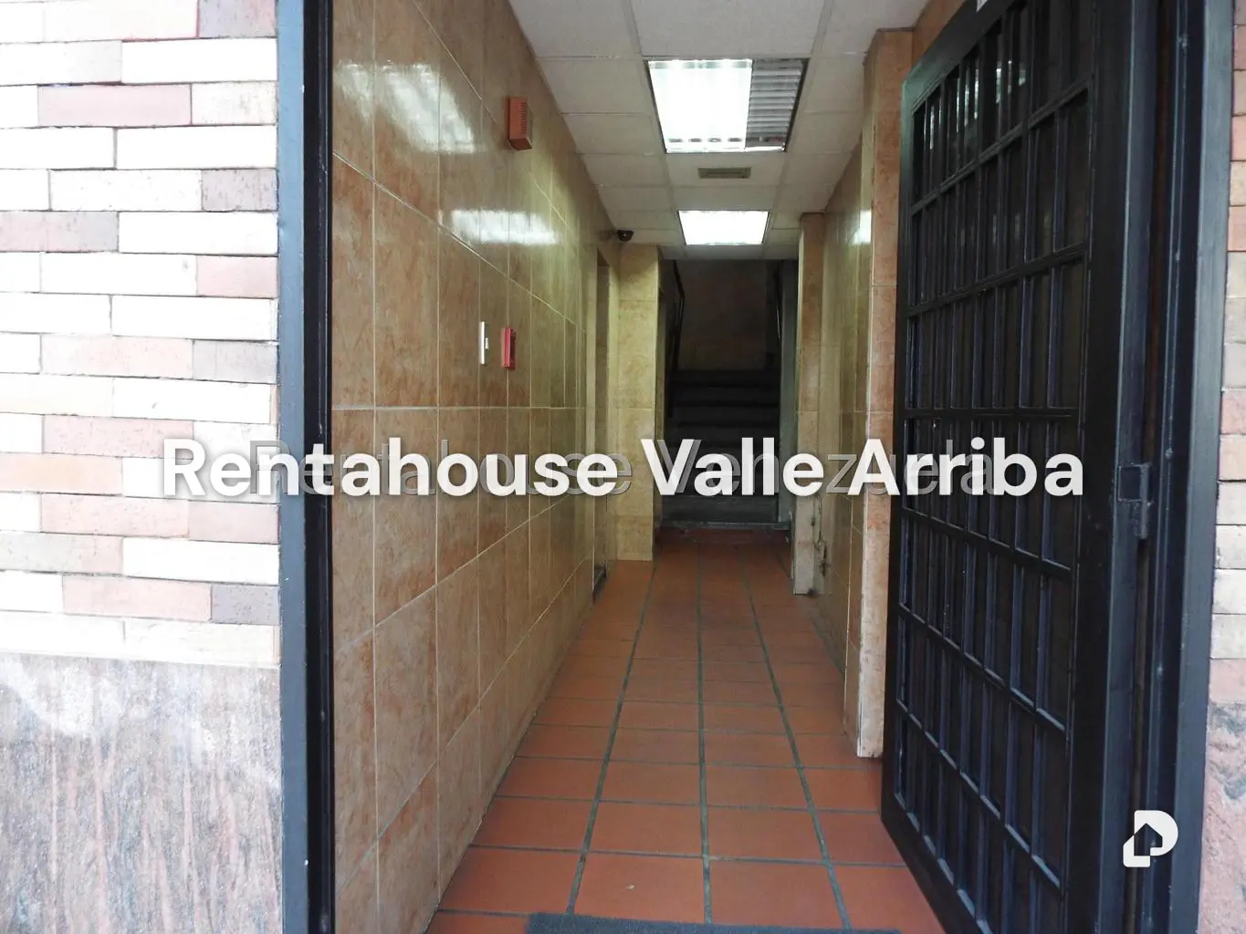 Local comercial en Las Mercedes, Caracas – 3