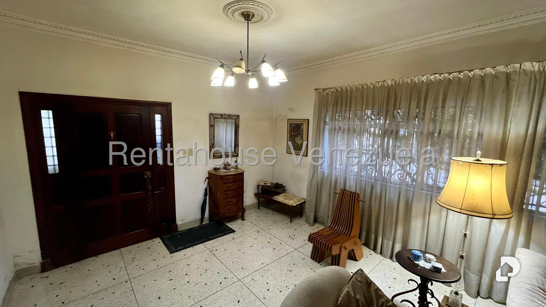 Casa en Alta Florida, Caracas – 12
