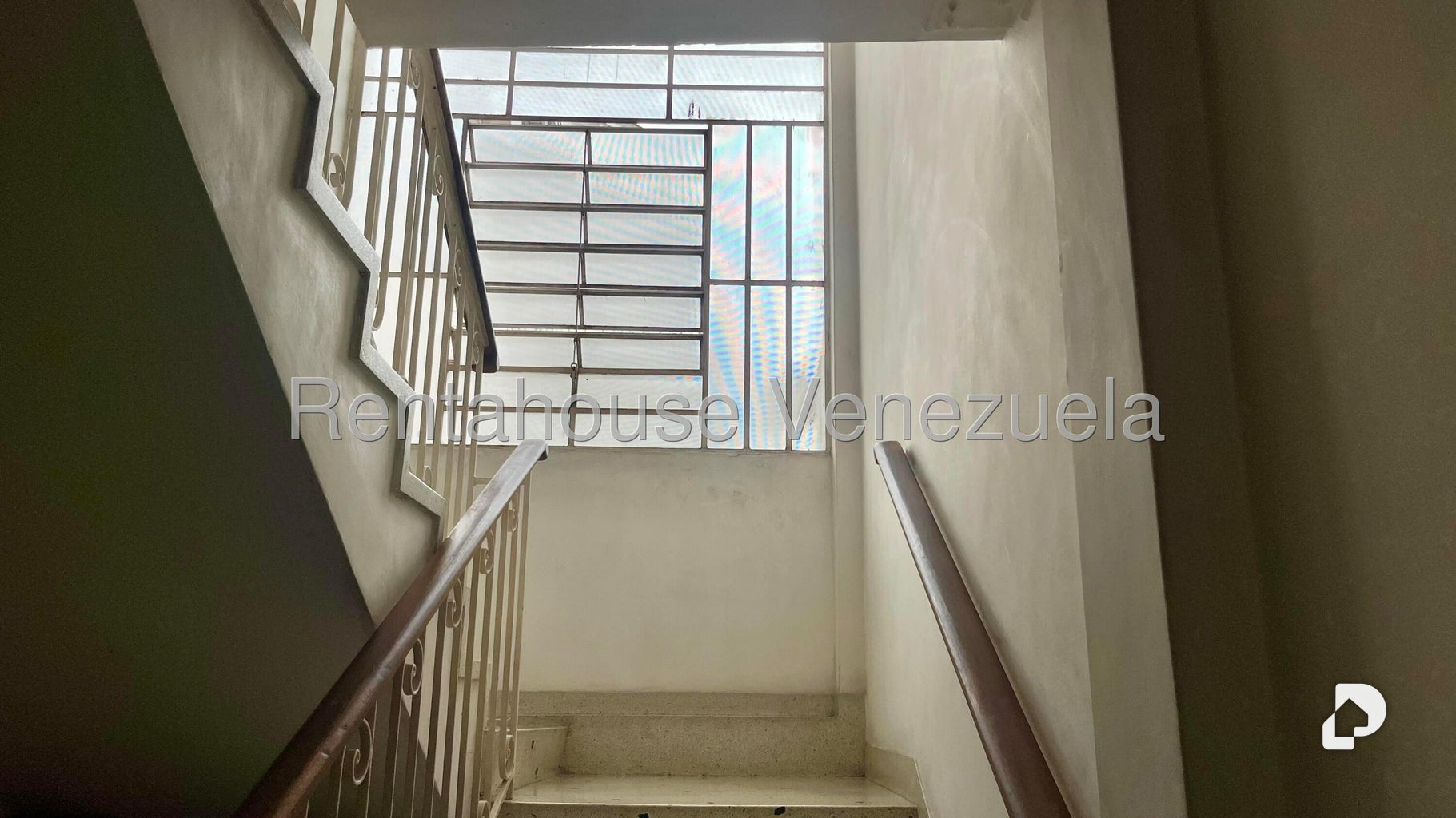 Casa en Alta Florida, Caracas – 17