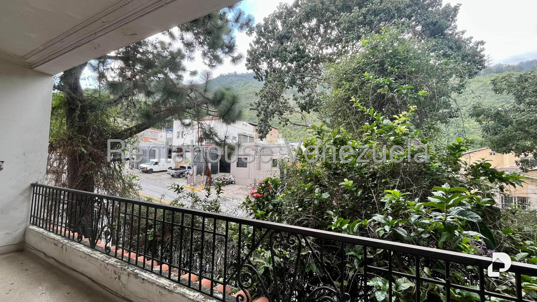 Casa en Alta Florida, Caracas – 20