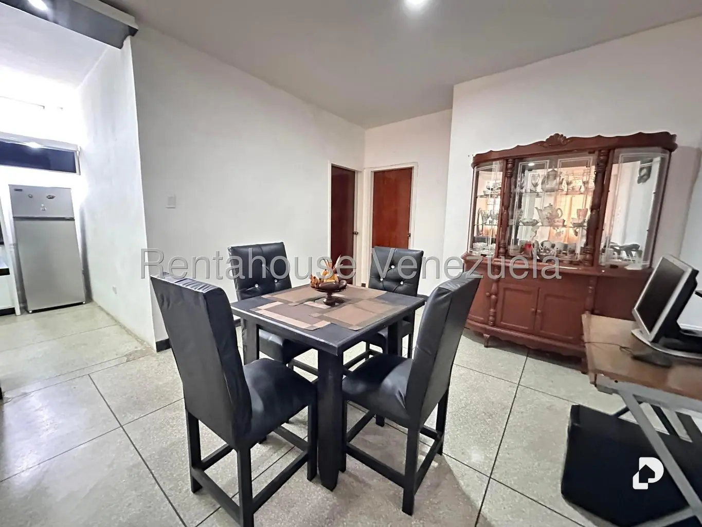 Apartamento en Urbanizacion San Ignacio, Maracay – 11