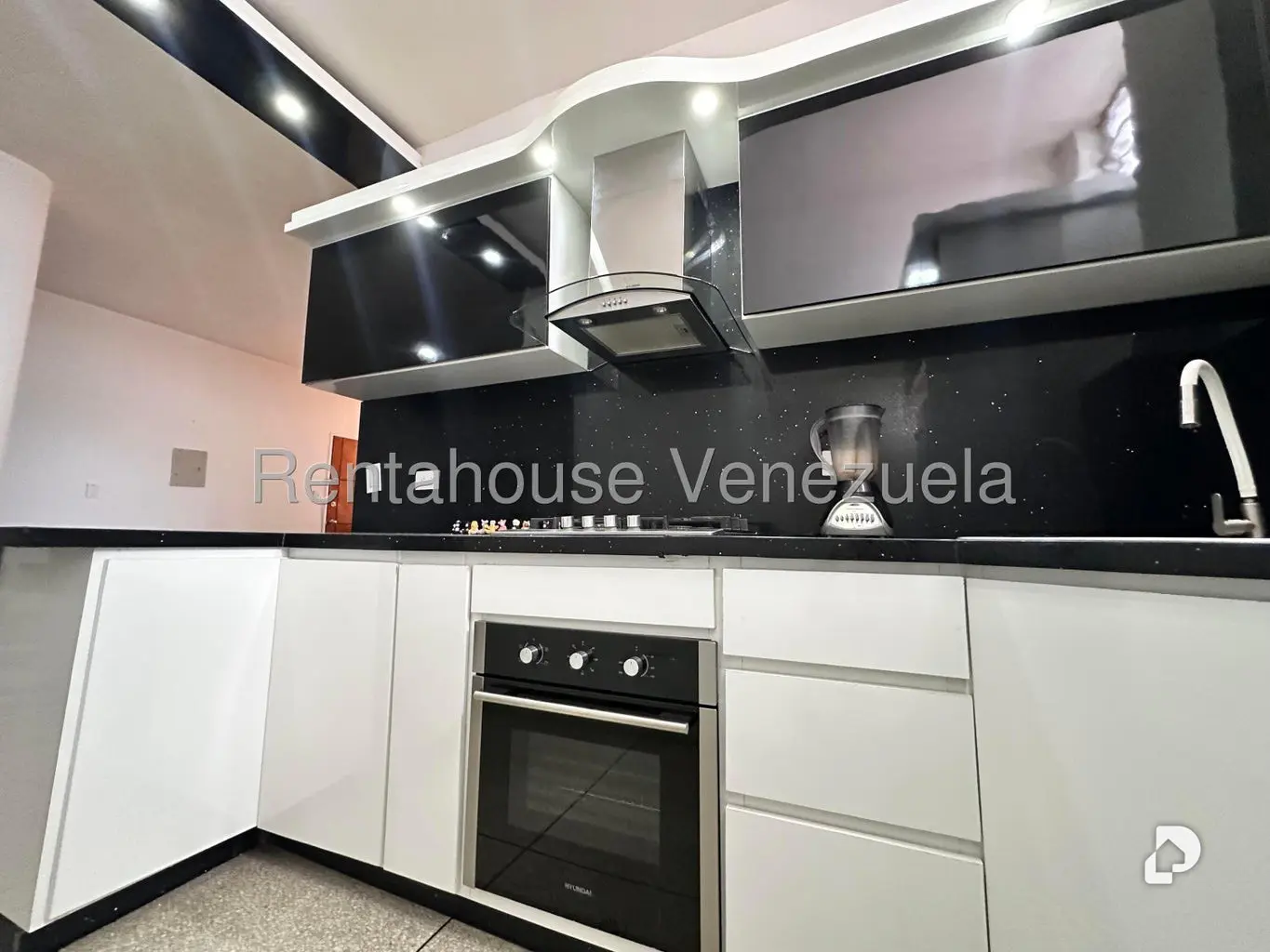 Apartamento en Urbanizacion San Ignacio, Maracay – 14