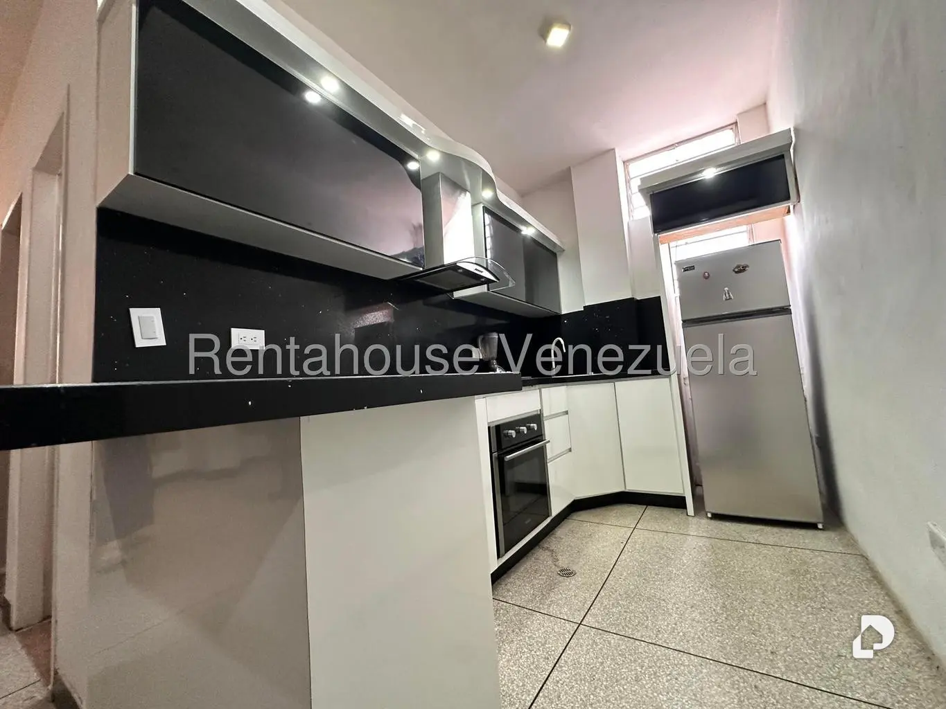 Apartamento en Urbanizacion San Ignacio, Maracay – 12