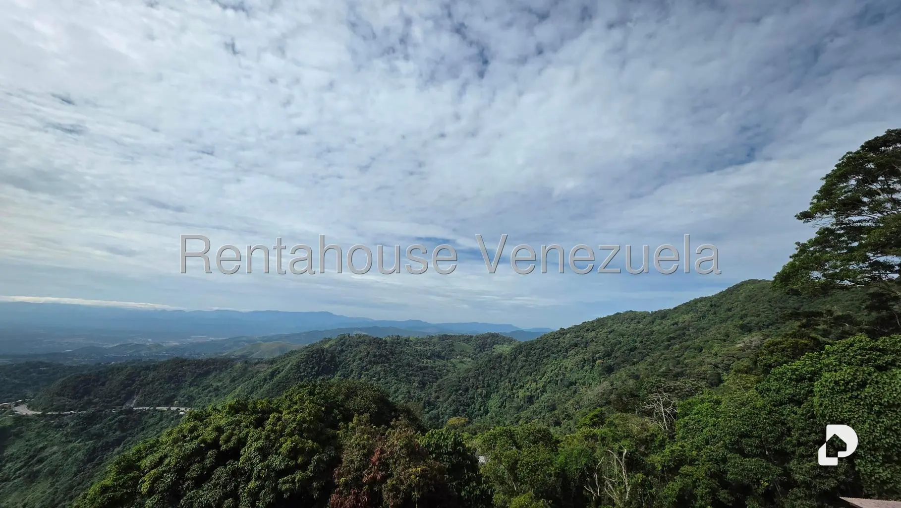 Casa en Monte Claro, Caracas – 2