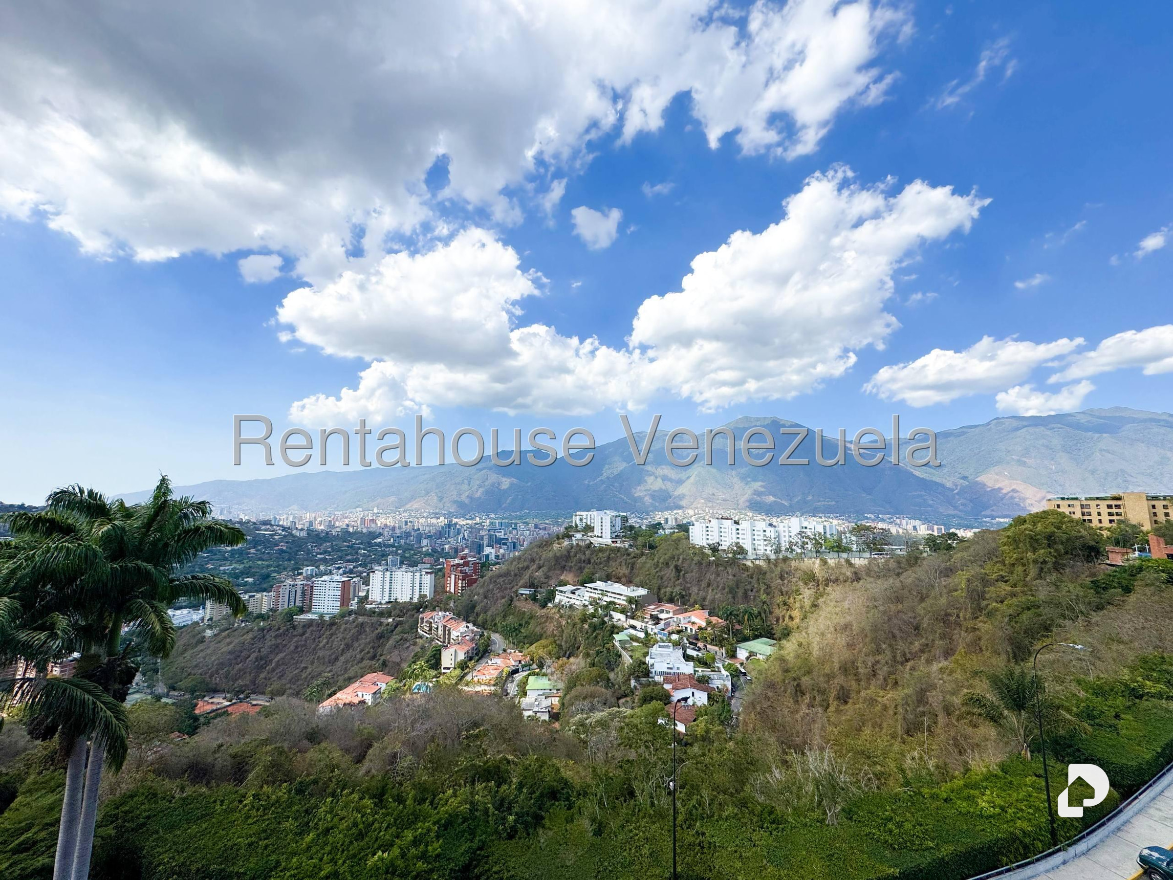 Apartamento en Lomas de San Román, Caracas – 20