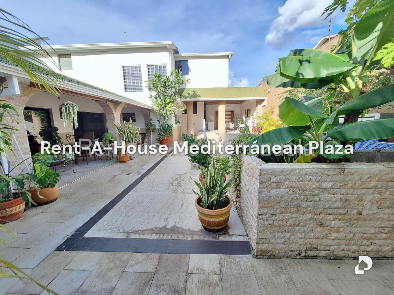 Casa en Altos de Guataparo, Valencia – 22