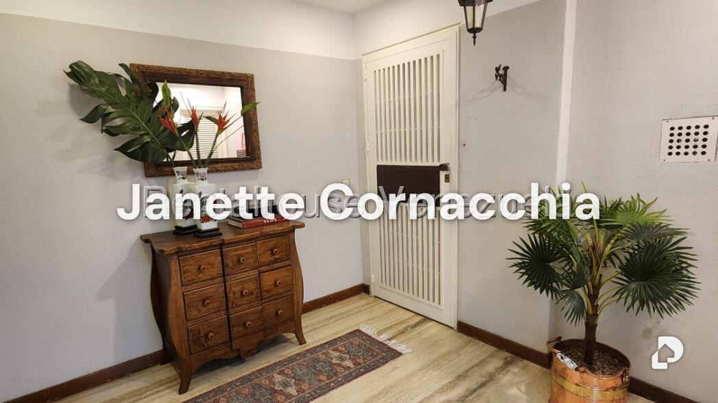 Apartment in Alta Florida, Caracas – 4