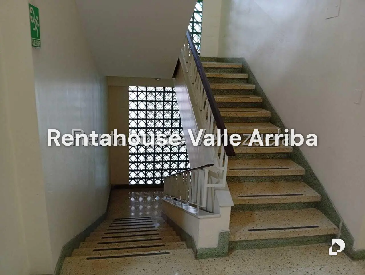 Apartamento en Altamira, Caracas – 23
