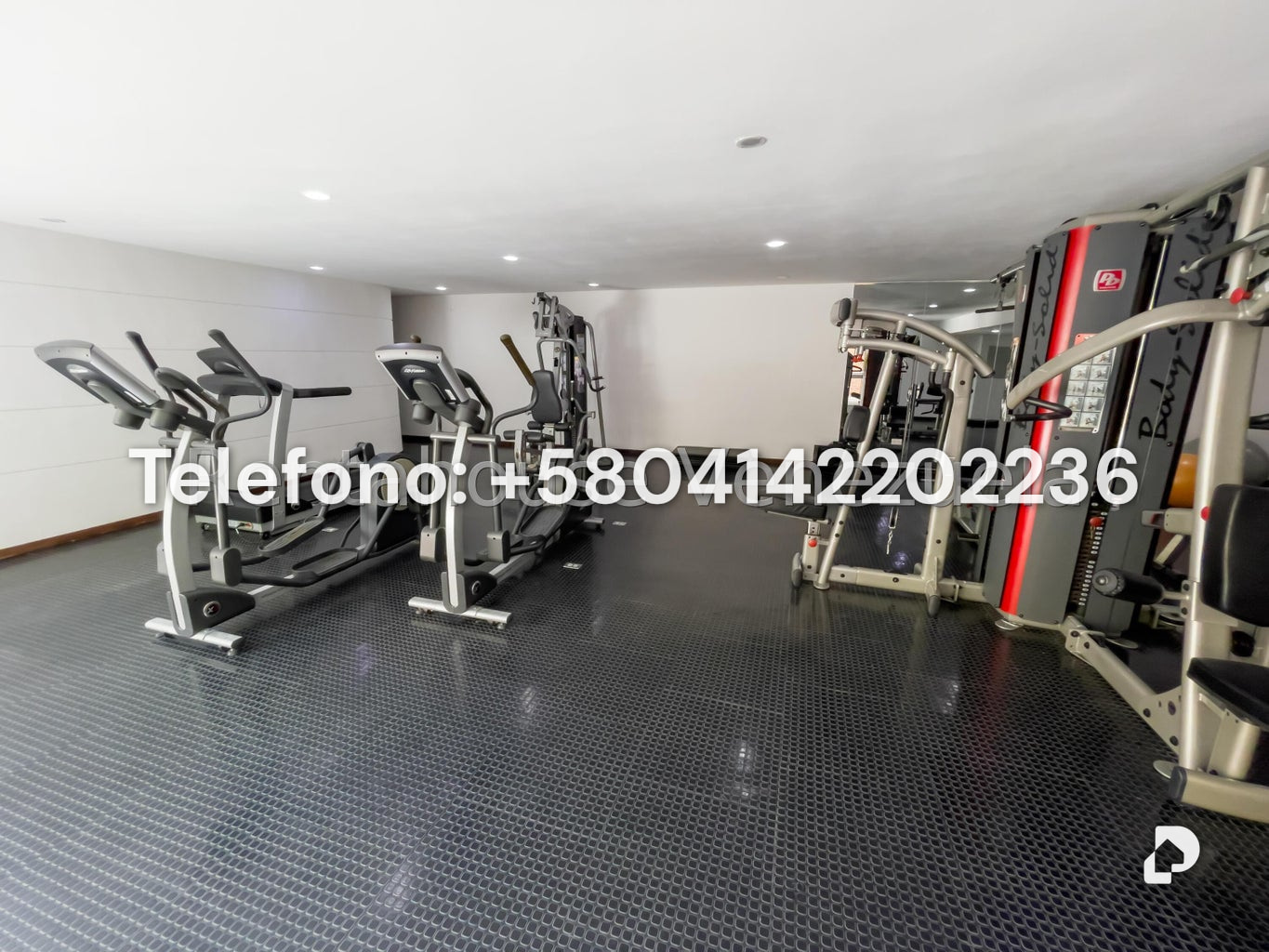 Penthouse en Campo Alegre, Caracas – 30