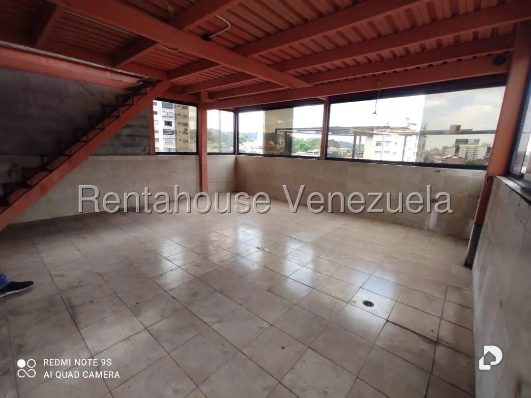Edificio en Petare, Caracas