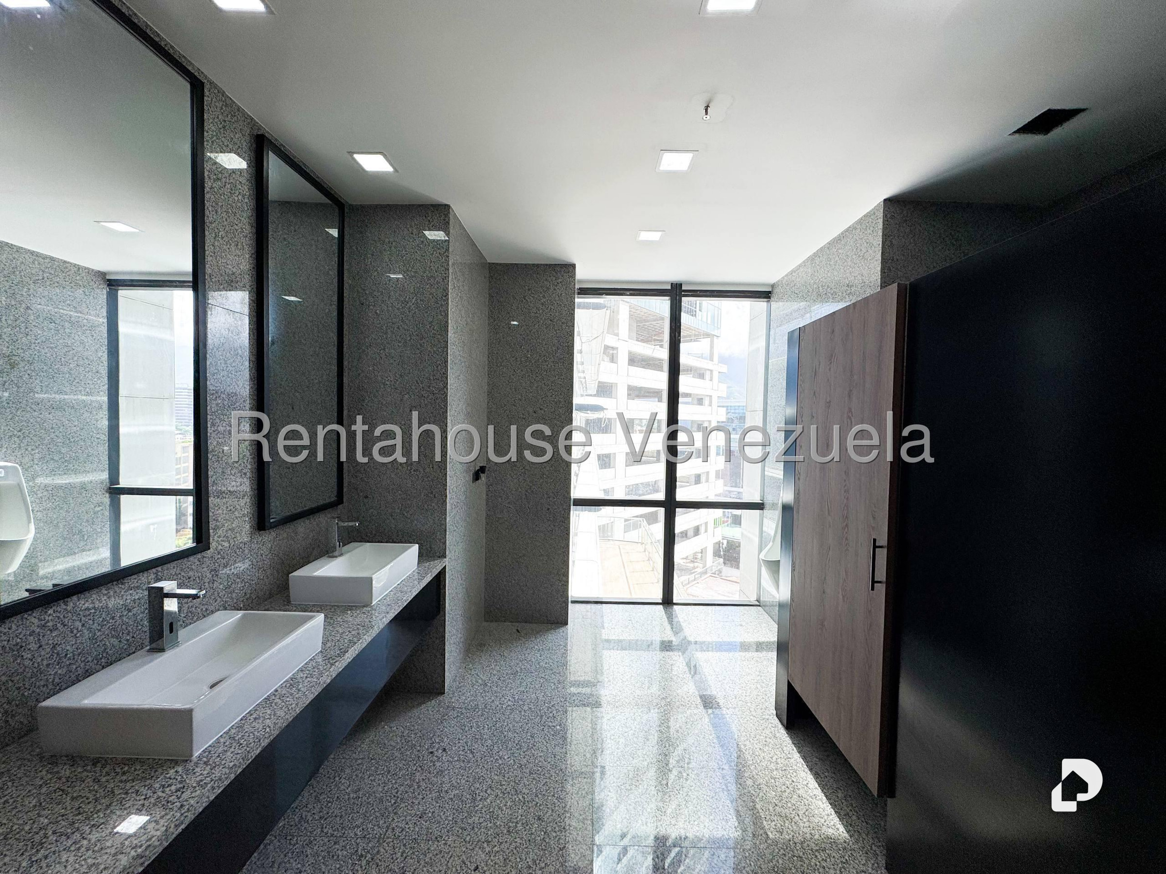 Oficina en Las Mercedes, Caracas