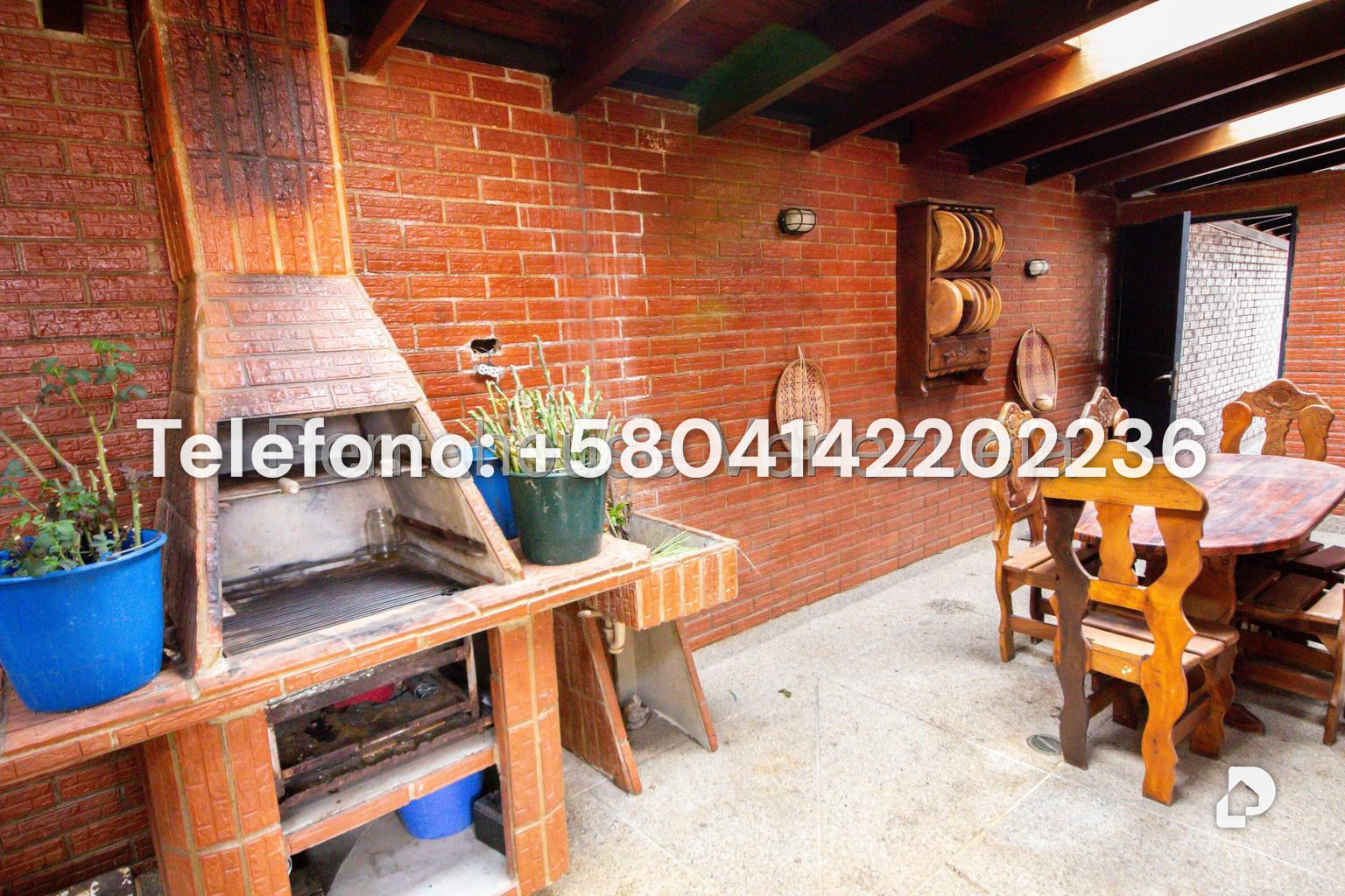 Casa en Lomas de La Lagunita, Caracas – 22