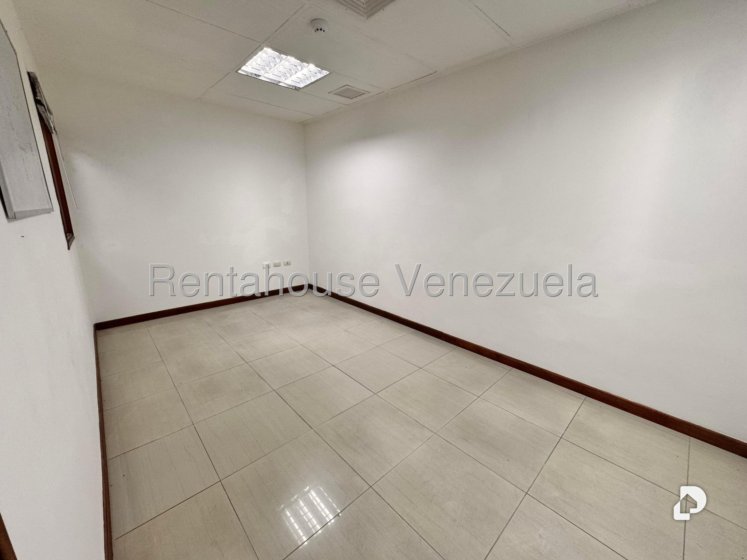 Oficina en Chacao, Caracas – 18