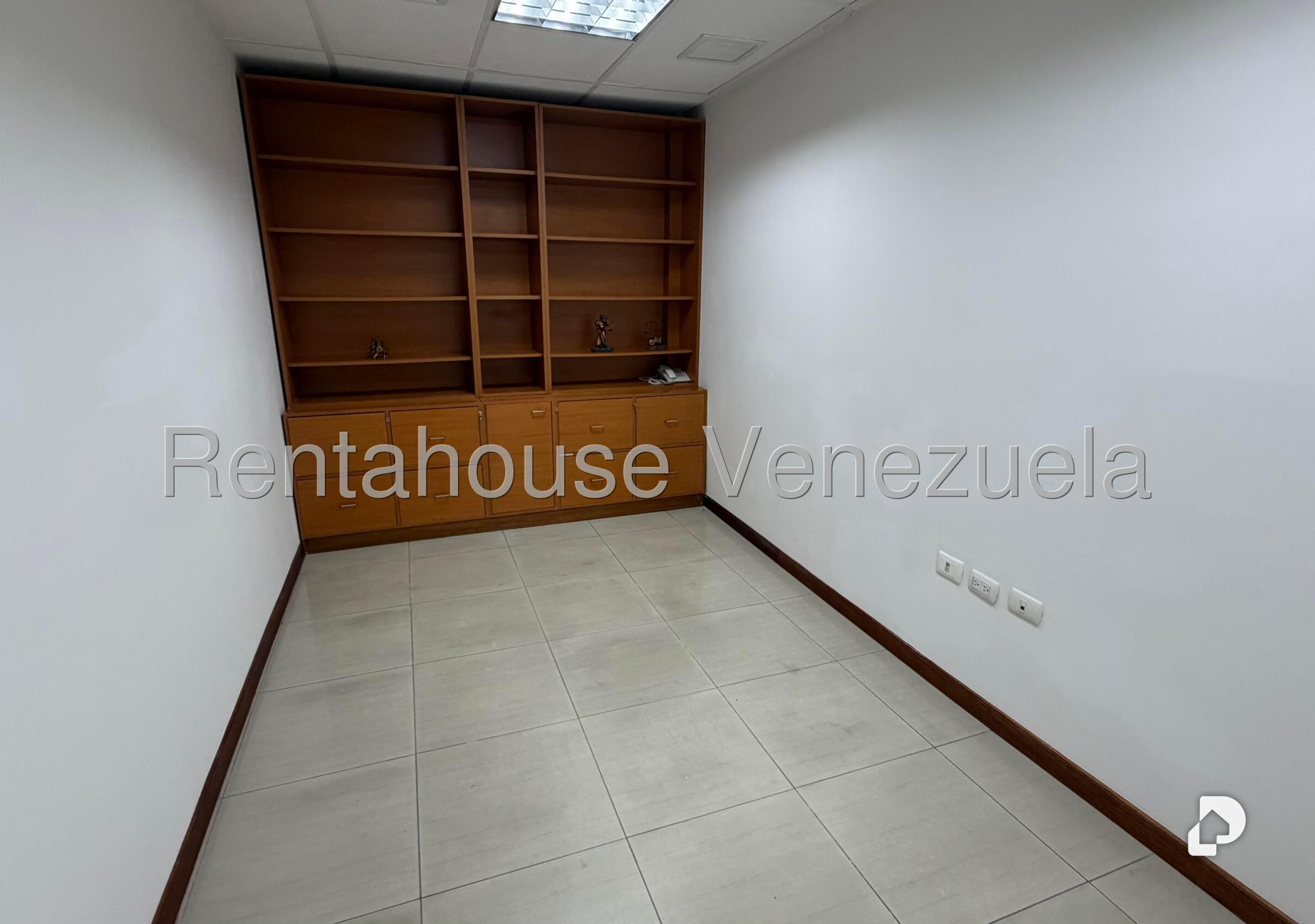 Oficina en Chacao, Caracas – 26