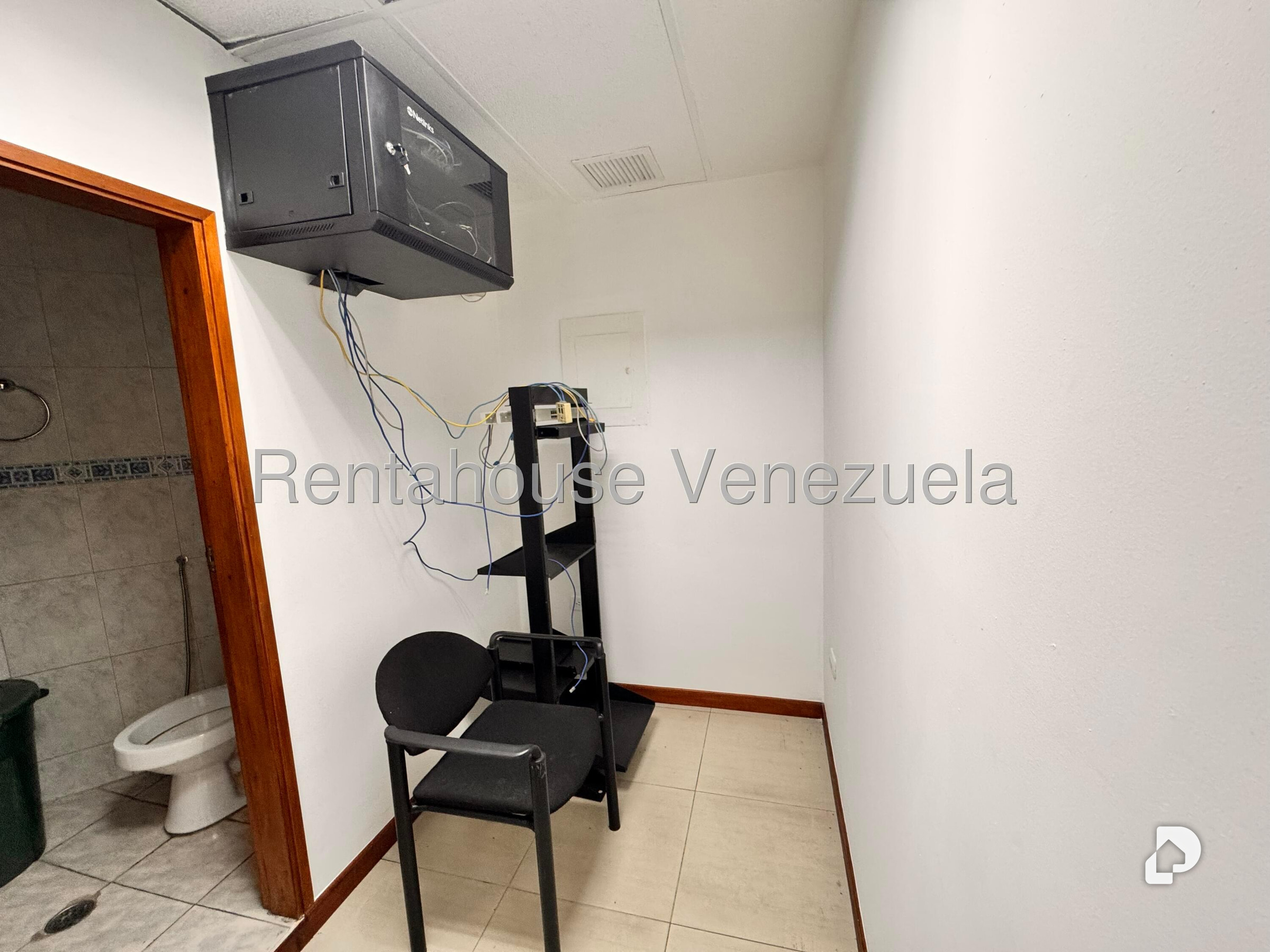 Oficina en Chacao, Caracas – 8