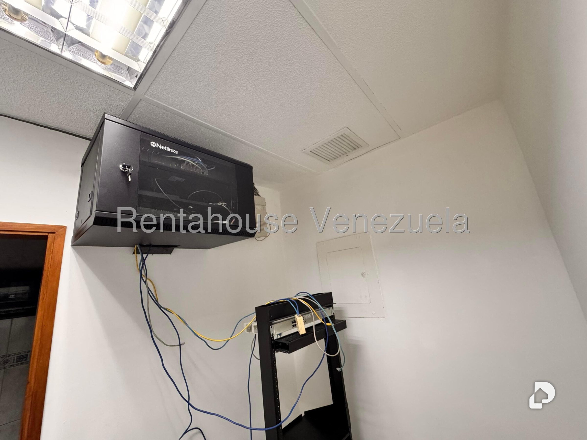 Oficina en Chacao, Caracas – 9