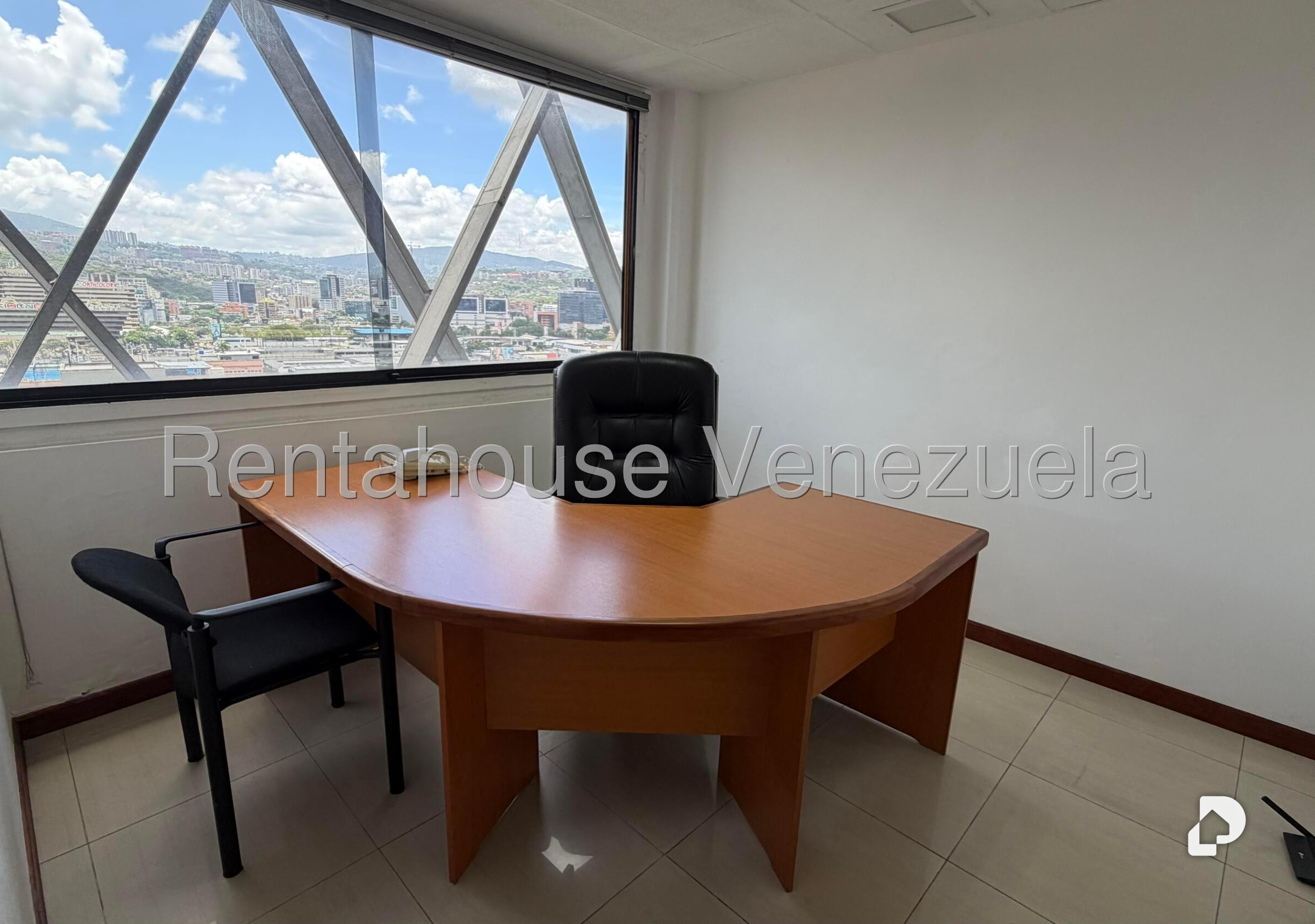 Oficina en Chacao, Caracas – 24