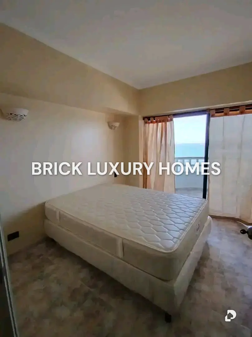 Apartamento en Costa Dorada, Lechería – 11