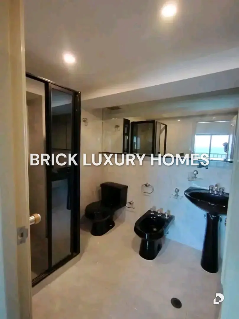Apartamento en Costa Dorada, Lechería – 5