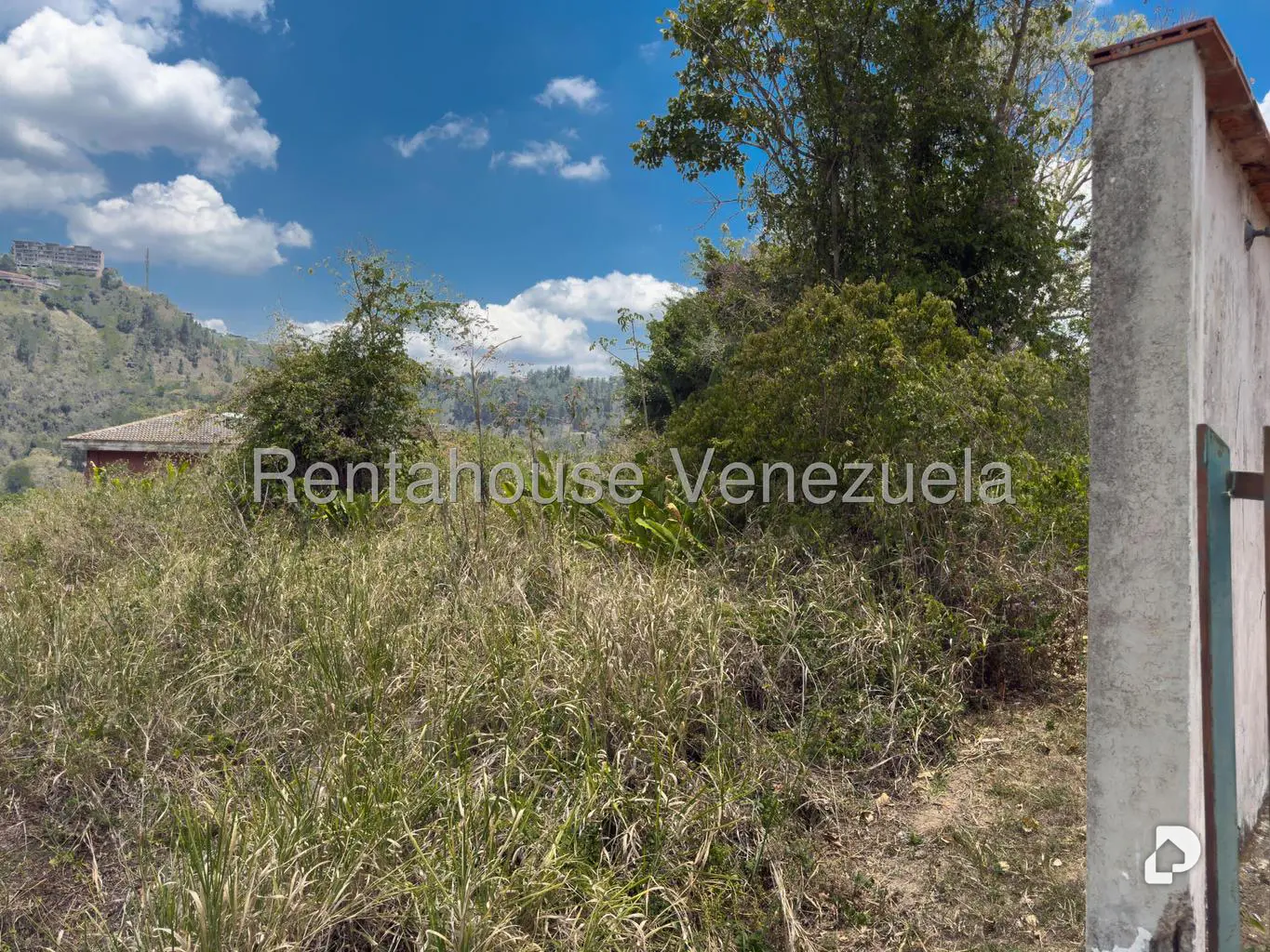 Terreno en La Lagunita Country Club, Caracas – 4