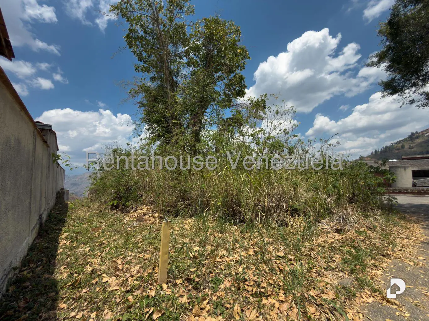 Terreno en La Lagunita Country Club, Caracas – 13