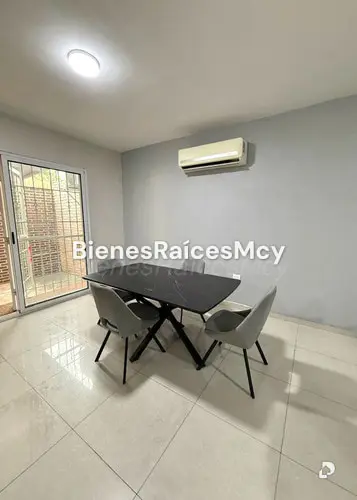 Casa en La Arboleda, Maracay – 3