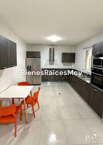 Casa en La Arboleda, Maracay – 2