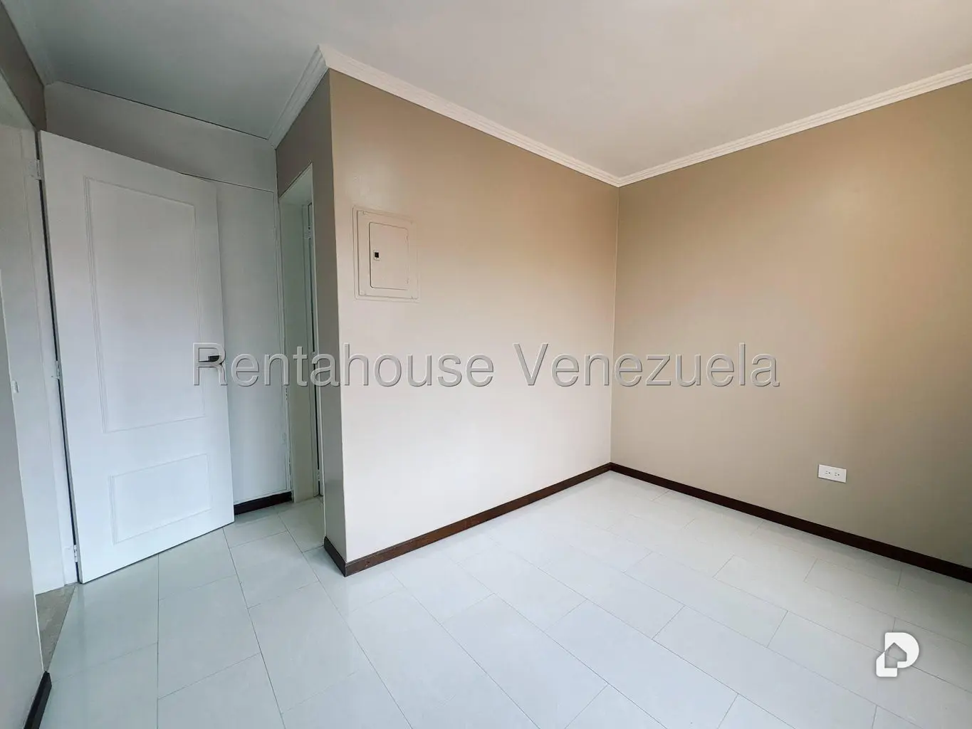 Apartamento en Colinas de La Tahona, Caracas – 10