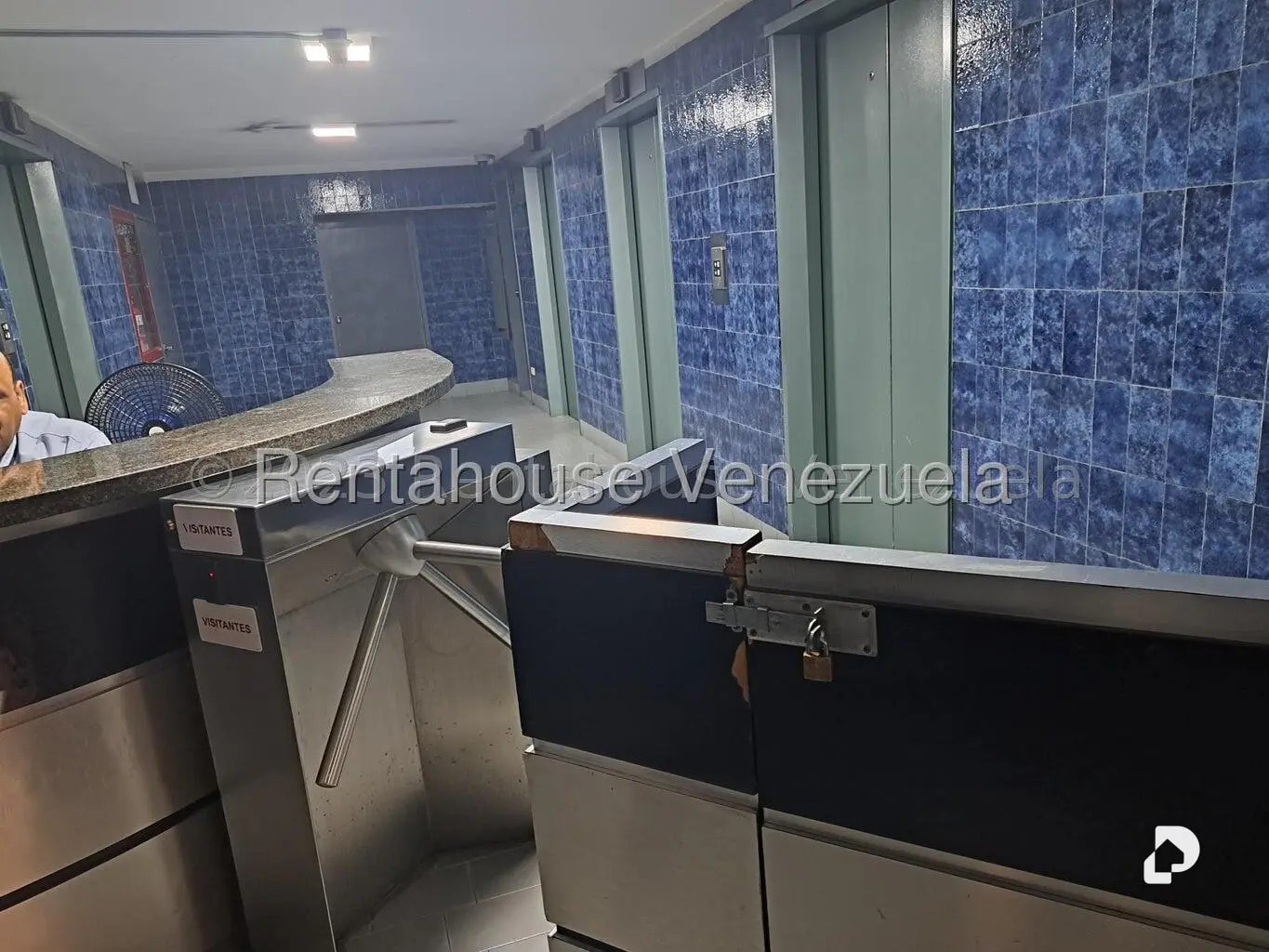 Local comercial en Bello Monte, Caracas – 2
