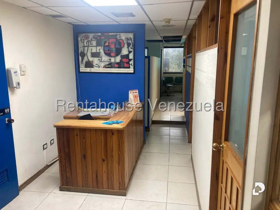 Local comercial en Bello Monte, Caracas – 5
