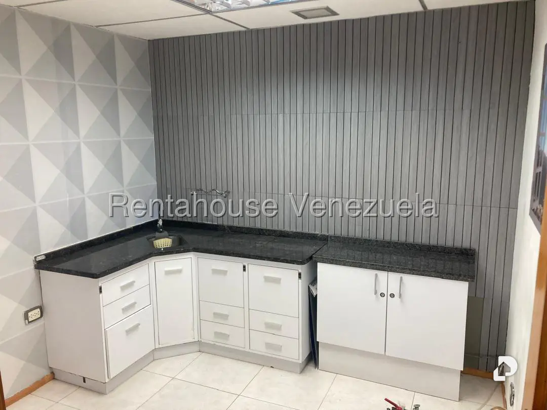 Local comercial en Bello Monte, Caracas – 8