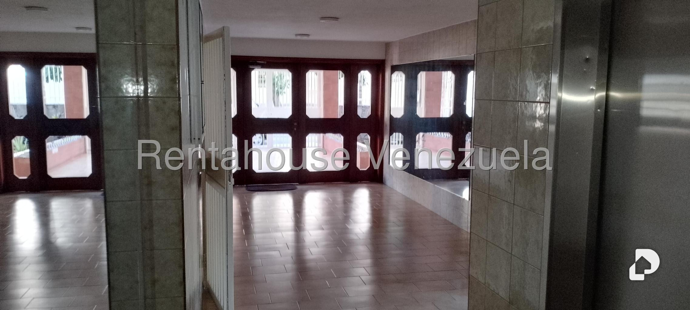 Apartamento en La Urbina, Caracas – 25