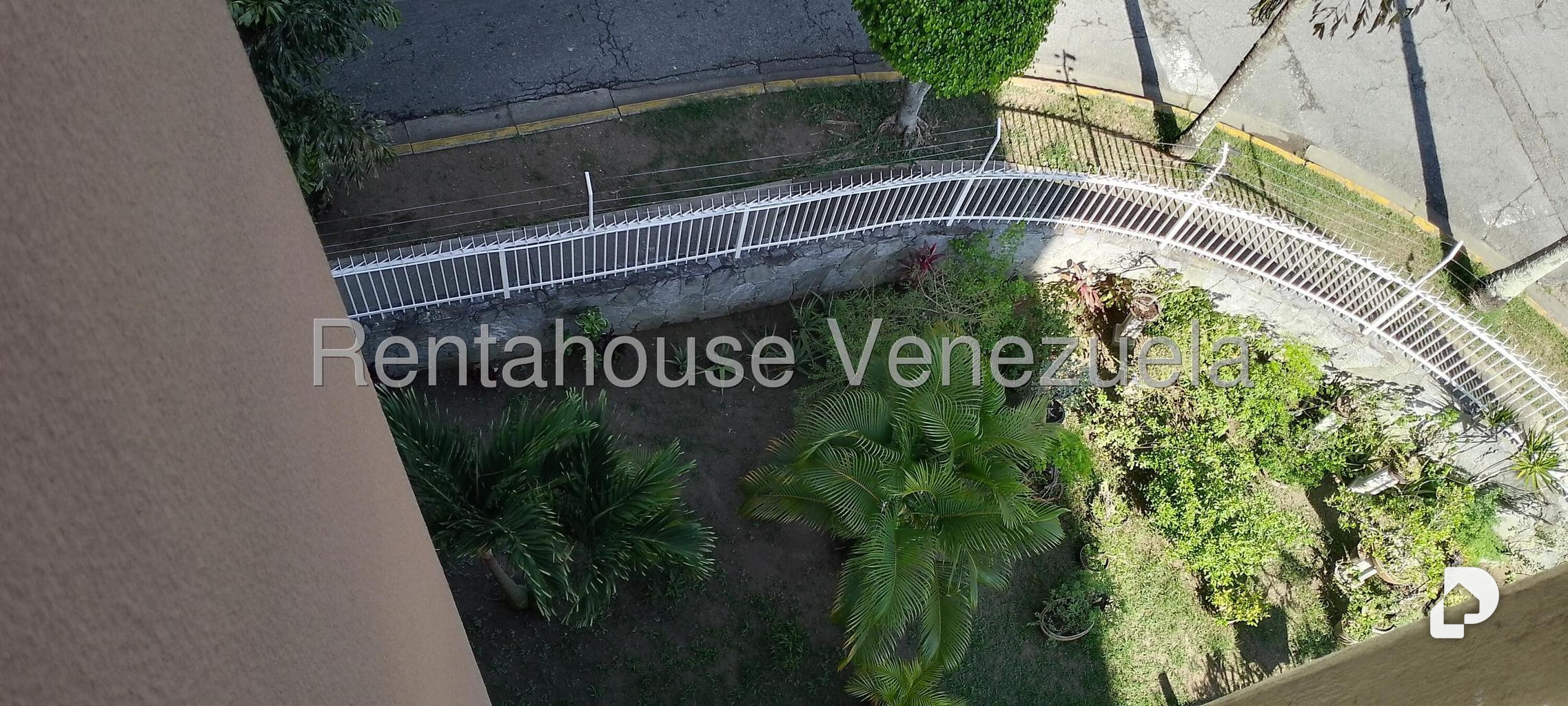 Apartamento en La Urbina, Caracas – 30