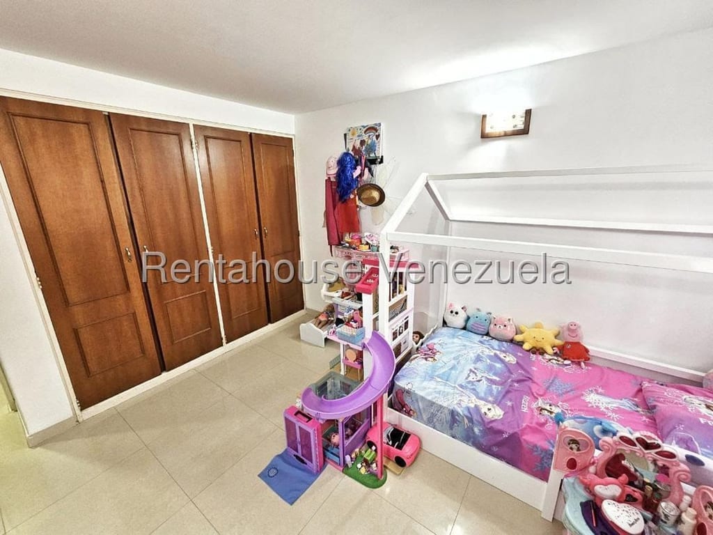 Apartamento en Colinas de La Tahona, Caracas - 1