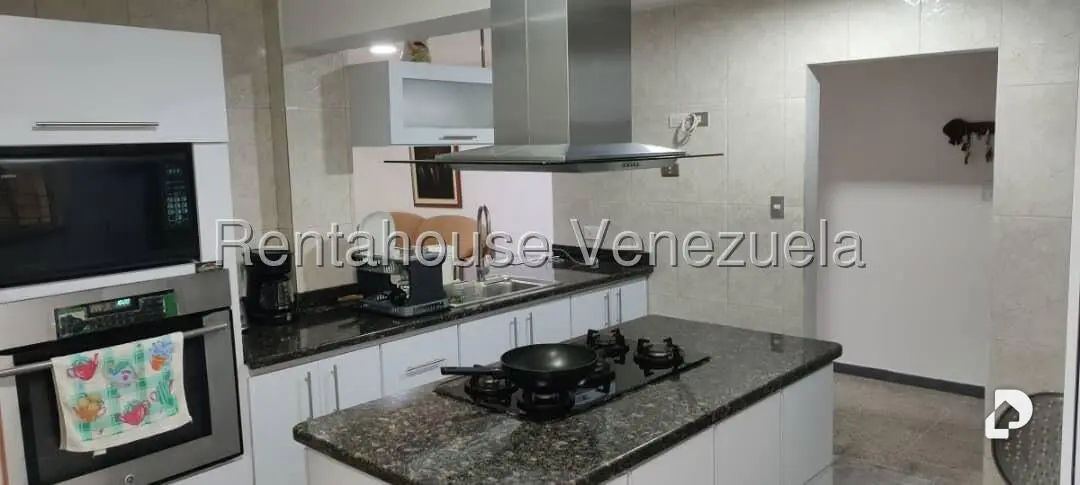 Apartamento en Colinas de La California, Caracas – 2