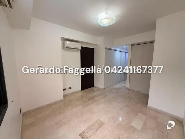 Apartamento en El Rosal, Caracas – 12