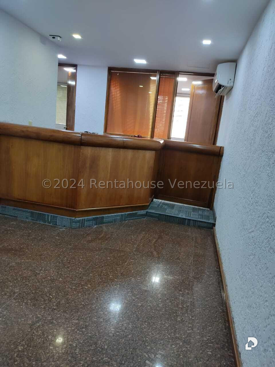 Oficina en Chuao, Caracas – 19