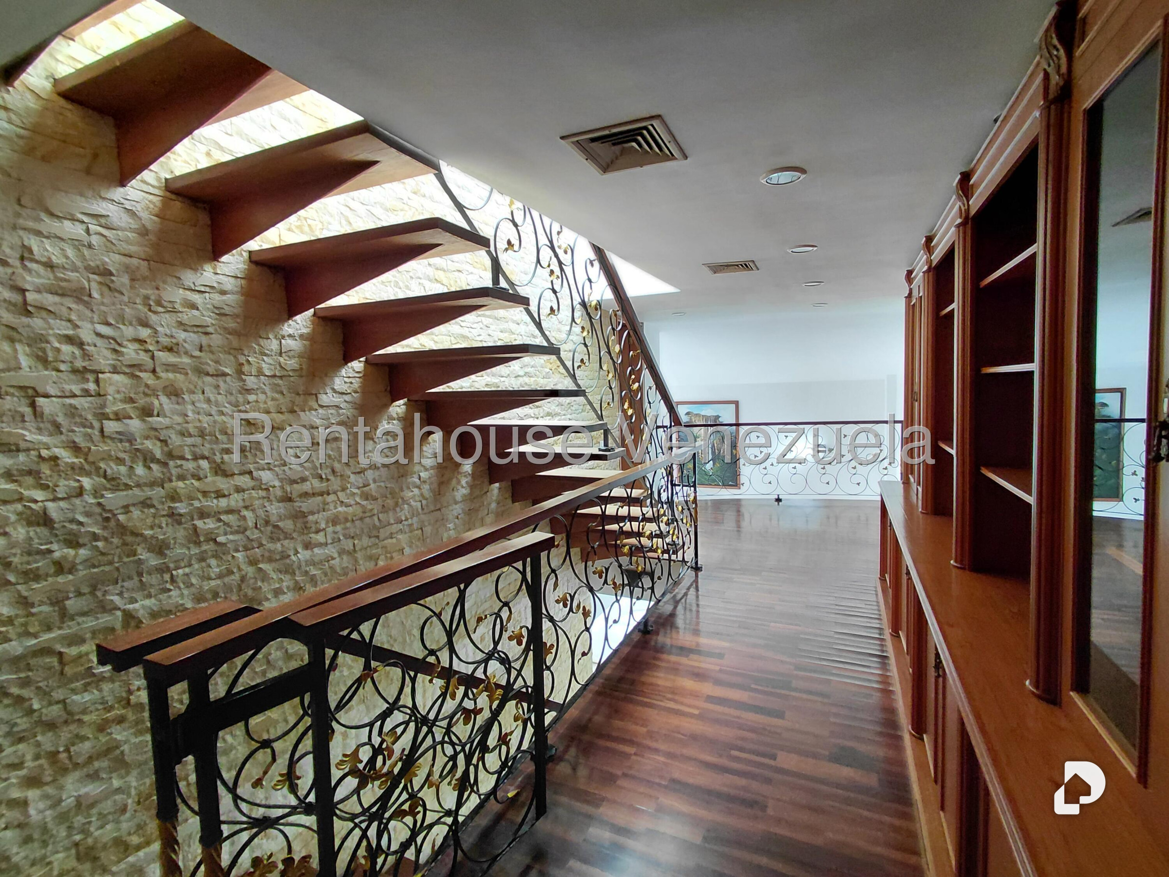 Apartamento en Los Dos Caminos, Caracas – 18