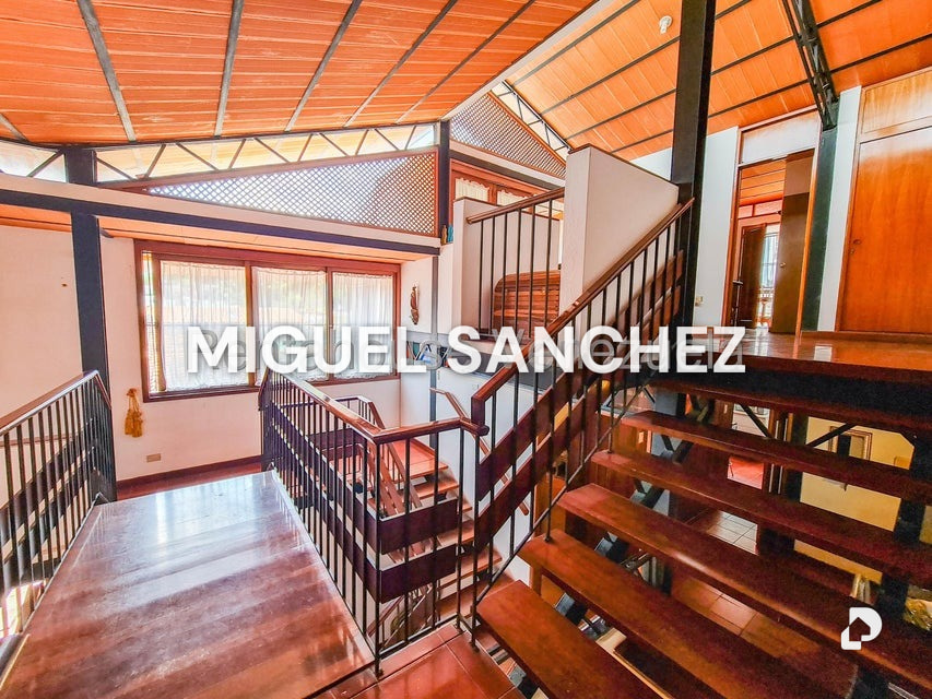 Casa en Prados del Este, Caracas – 8