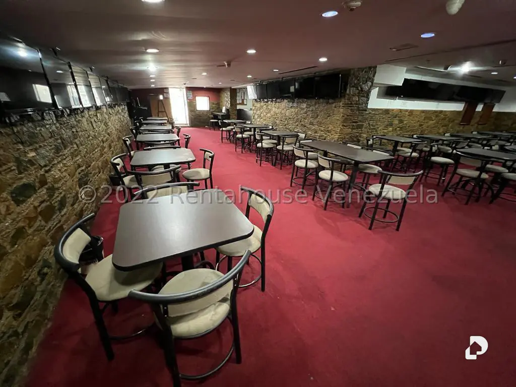 Local comercial en Los Palos Grandes, Caracas – 3