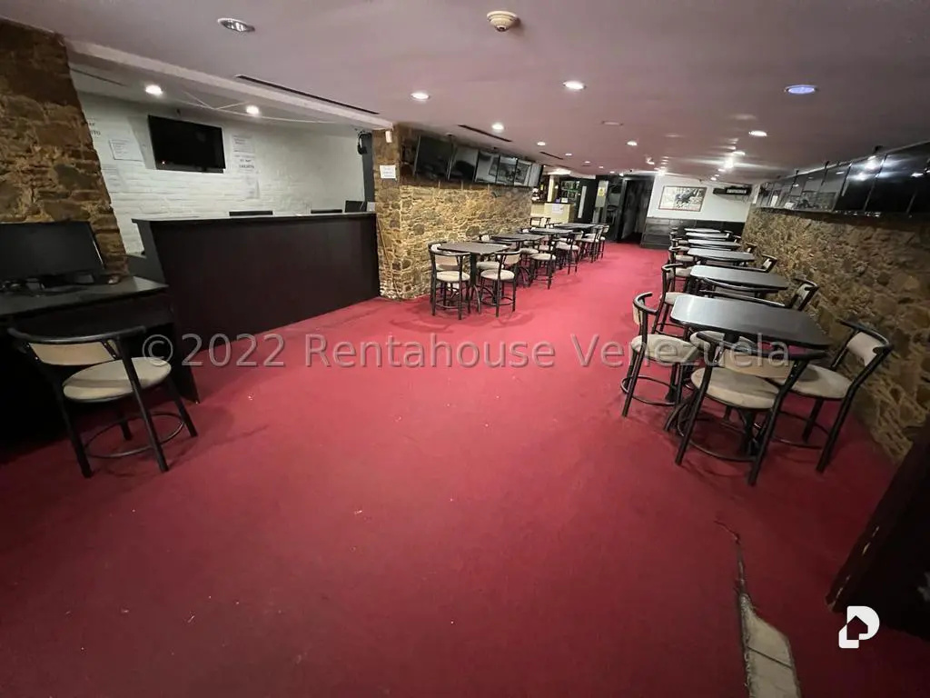 Local comercial en Los Palos Grandes, Caracas – 5