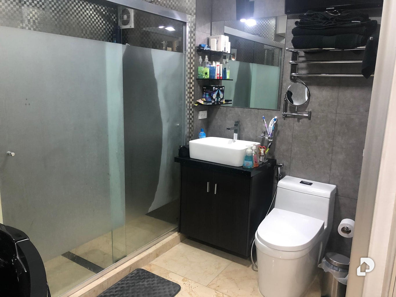 Apartamento en Las Esmeraldas, Caracas