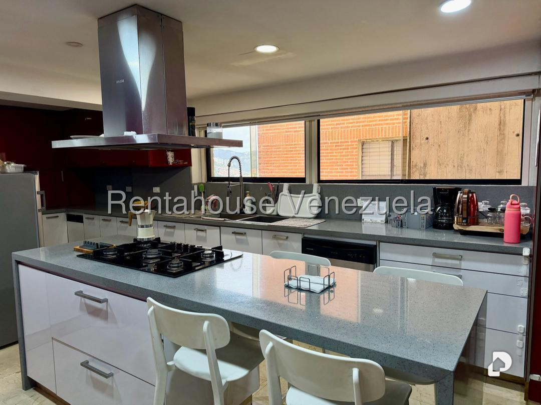 Apartamento en Las Esmeraldas, Caracas