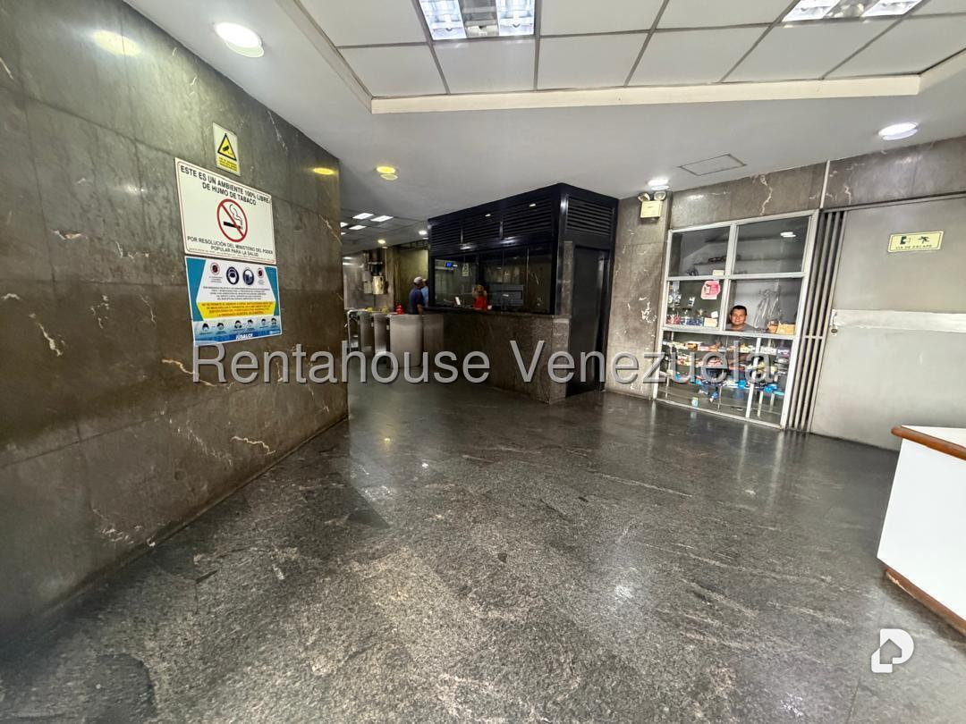 Oficina en Los Caobos, Caracas – 16