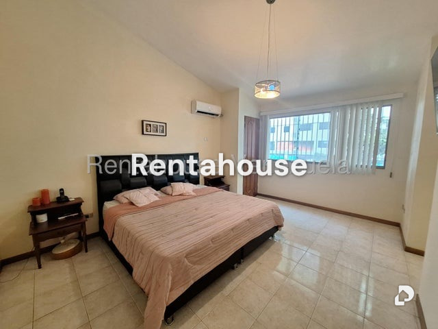 Casa en Parroquia Urbana San José, Valencia – 4