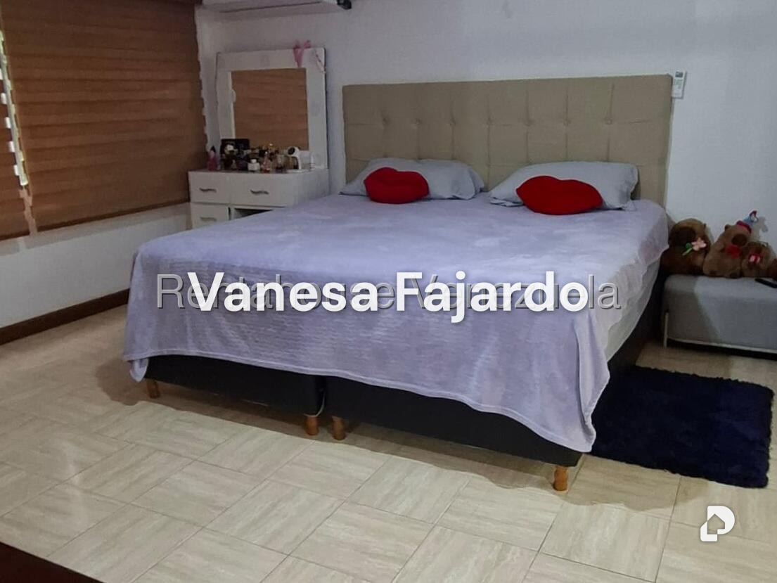 Penthouse en Cumbres de Curumo, Caracas